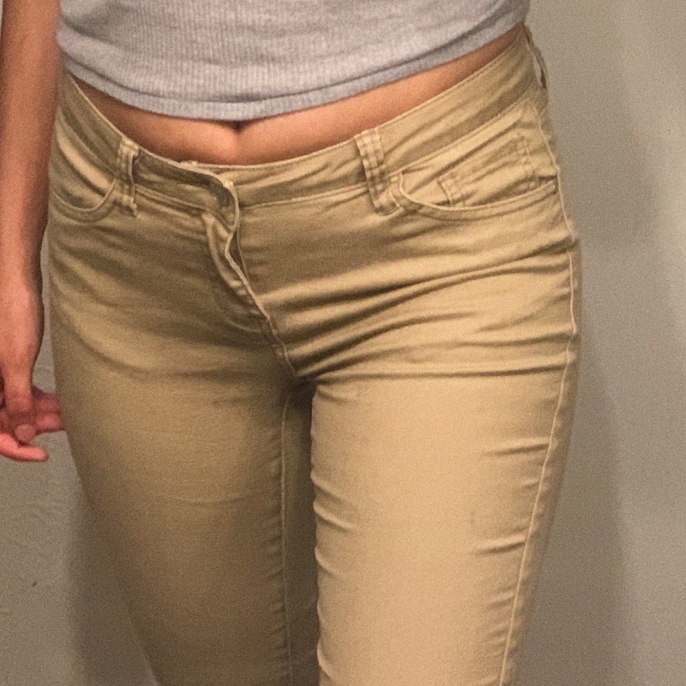 skinny khakis